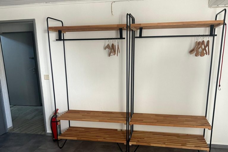 Ferienwohnung Hof Schöneck Diele von Garage aus Ferienhaus Ferienwohnung Hof Schöneck Mosel Mittelrhein Simmern Kastellaun